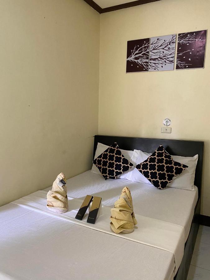 אל נידו Mia Affordable Rooms מראה חיצוני תמונה