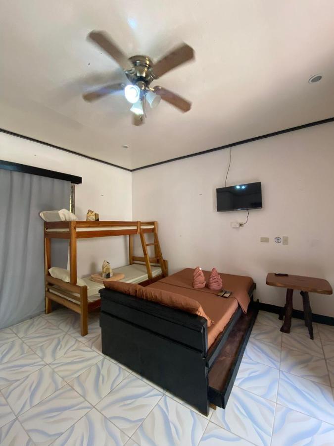 אל נידו Mia Affordable Rooms מראה חיצוני תמונה